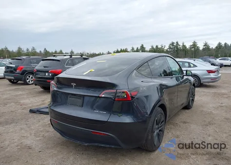 2024 Tesla Model Y Long Range Dual Motor All-Wheel Drive from USA, damaged, VIN 7SAYGAEE4RF166905